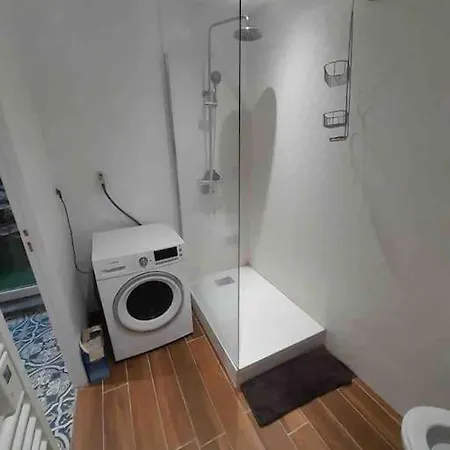 Cosy A Deux Pas De La Gare Laval (Mayenne)