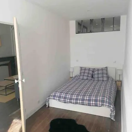 Cosy A Deux Pas De La Gare Lägenhet *