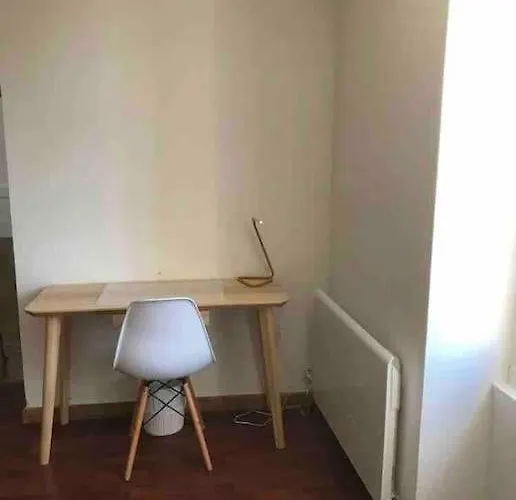 Cosy A Deux Pas De La Gare Laval (Mayenne)