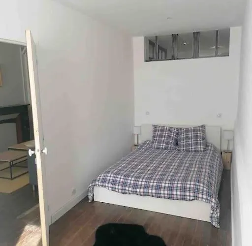 Cosy A Deux Pas De La Gare Apartmán *